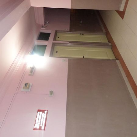 Chalukya Deluxe Kolhapur Exterior photo